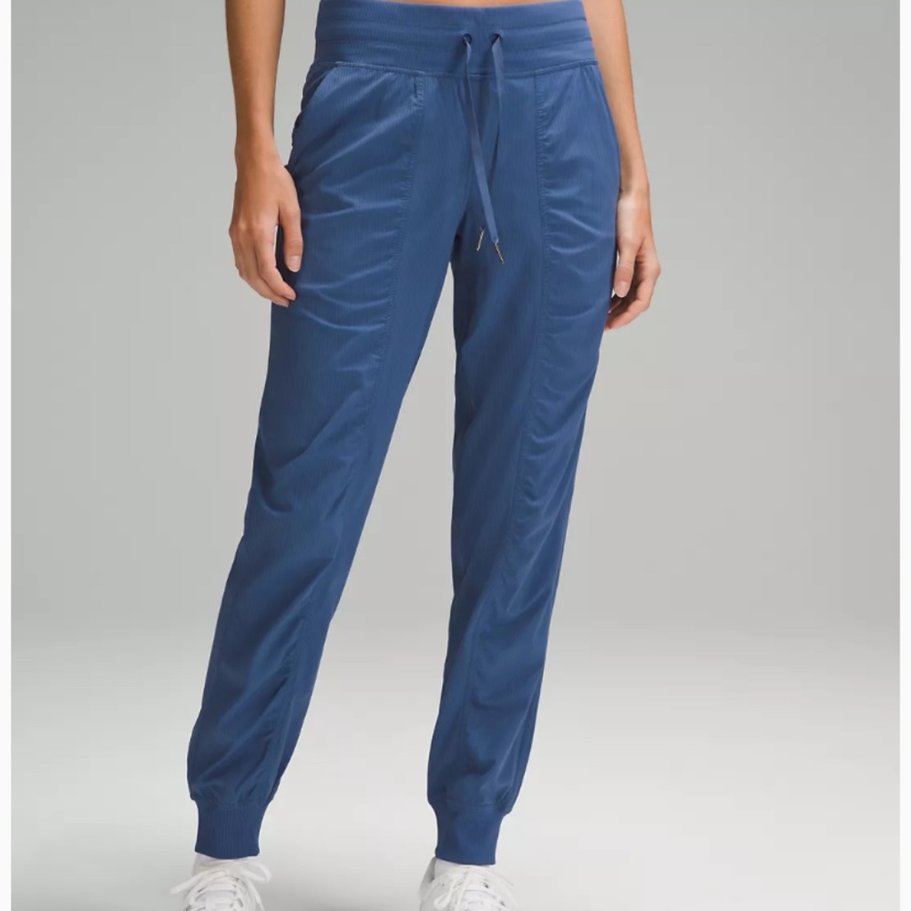Lululemon dance studio joggers